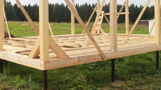Сарай на винтовых сваях или хозблок на сваях Ишим цена от 2538 руб. / шт.